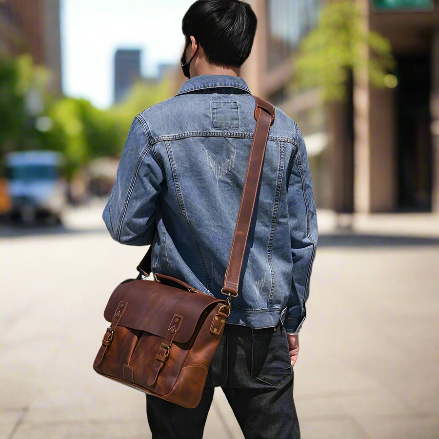 Men's Genuine Leather Messenger Bag - Vintage Crossbody Briefcase